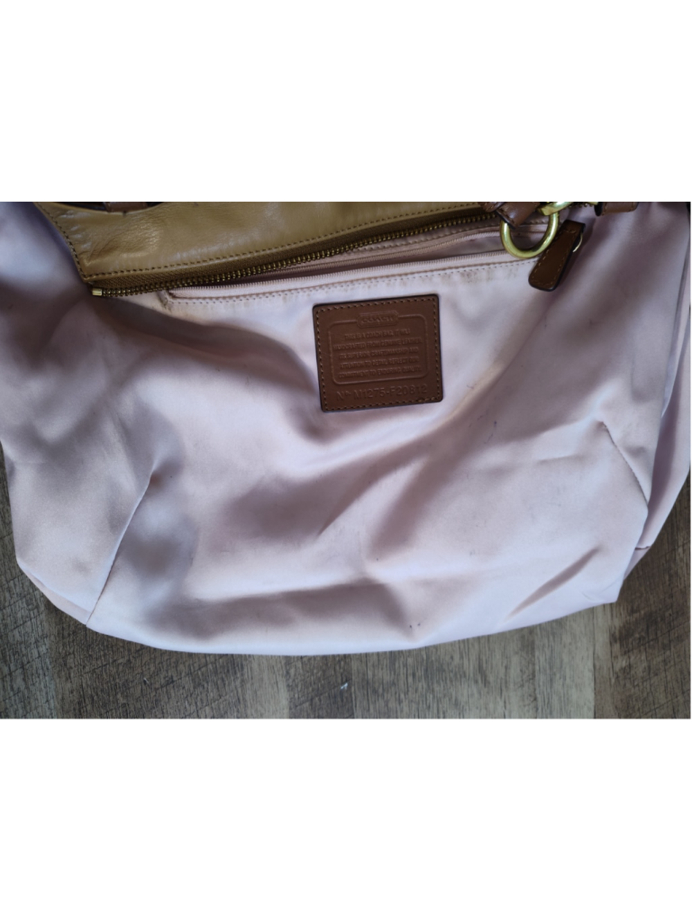 Women's Coach Shoulder Bag Tan and Brown Leather - Picture 9 of 13